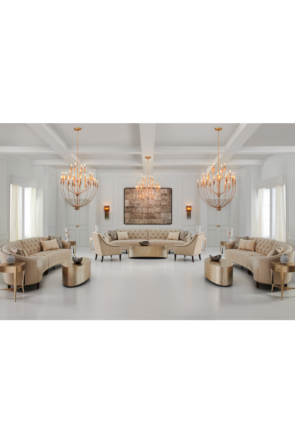 Pikowana sofa obszyta gwoździami | Caracole Laf | Caracole.eu.com