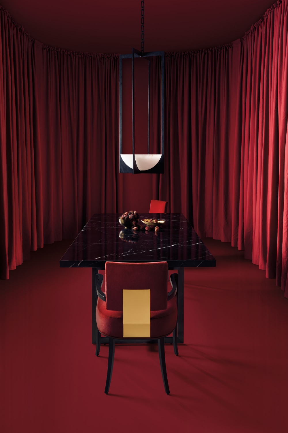 Stół jadalny z blatem z piaskowca | Caracole Wish You Were Here | Caracole.eu.com