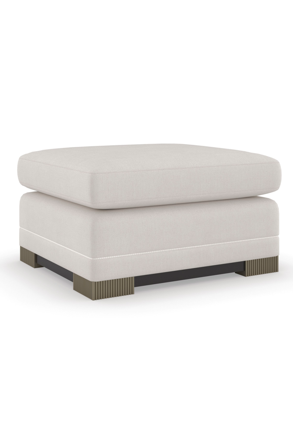 Puf Chenille Modern | Caracole Deep Retreat | Caracole.eu.com