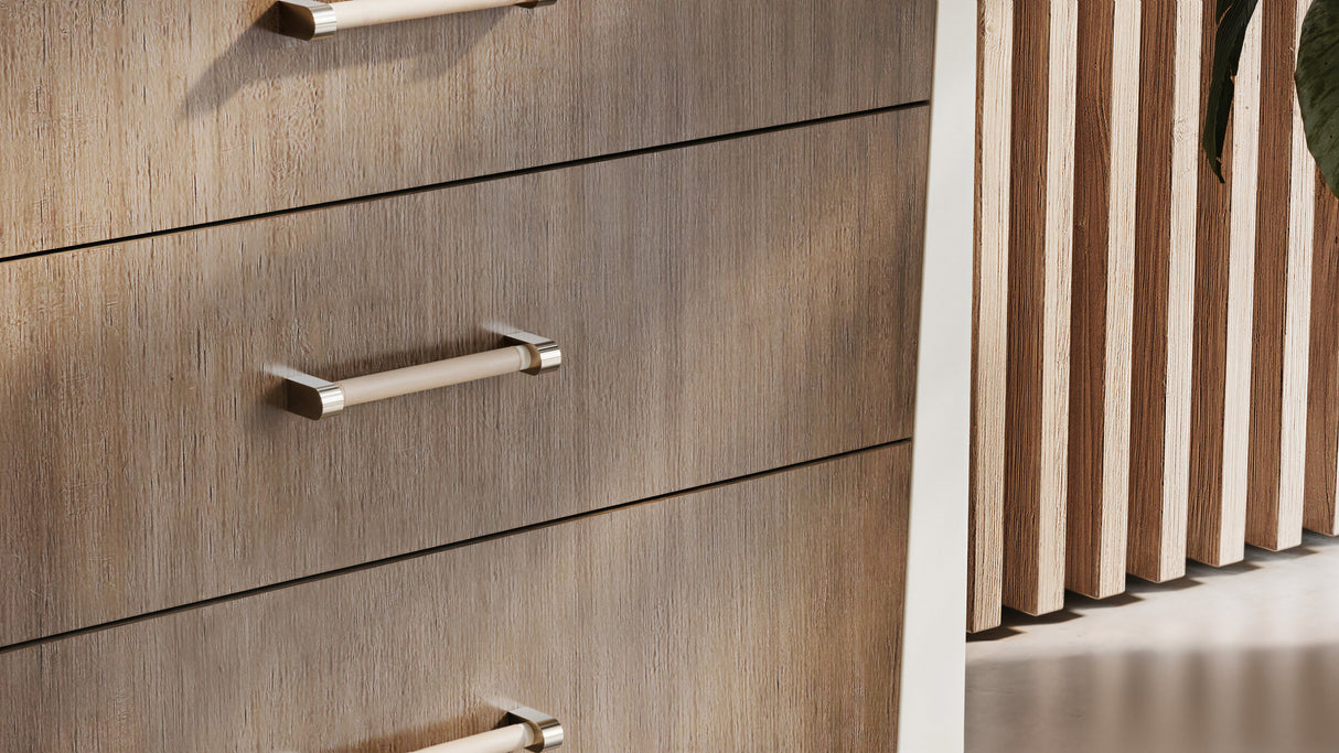 Komoda z przydymionego brązu | Caracole Counter Balance