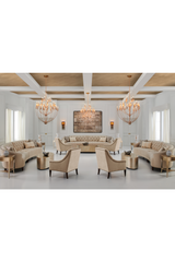 Pikowana sofa obszyta gwoździami | Caracole Laf | Caracole.eu.com