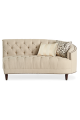 Pikowana sofa obszyta gwoździami | Caracole Laf | Caracole.eu.com
