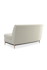 Biała aksamitna sofa modułowa | Caracole Three's Company | Caracole.eu.com