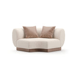Beżowa, prążkowana sofa narożna z lnu | Caracole Seta